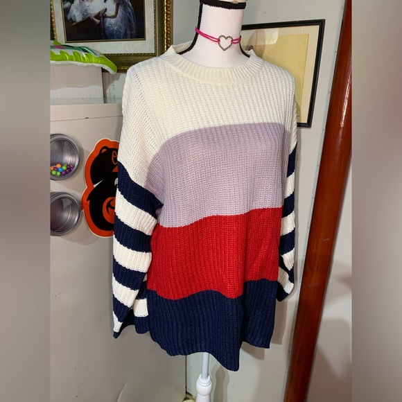 Evelyn Taylor Color Block Sweater - Picture 1 of 9